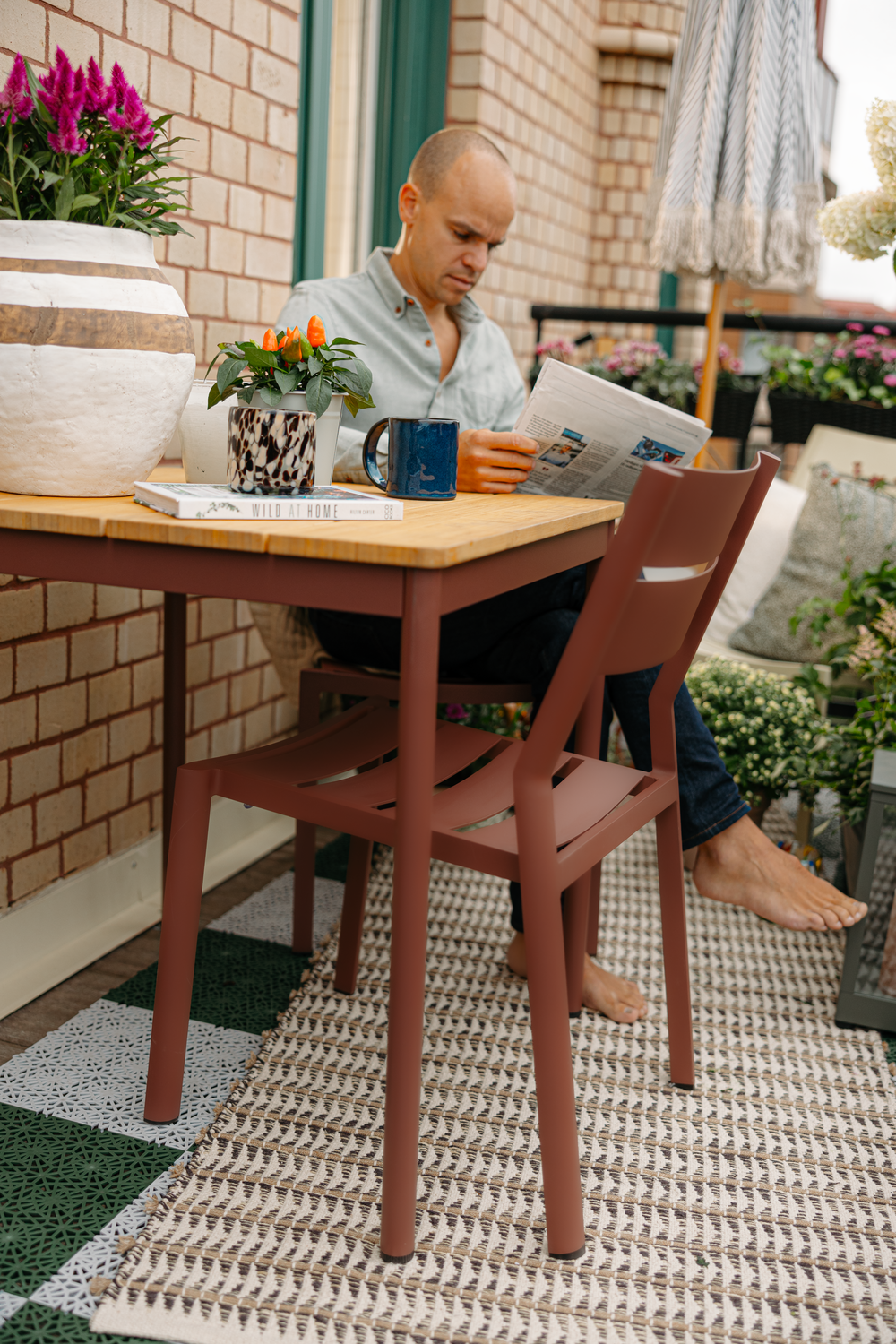 Delia spisestol  Zin Red