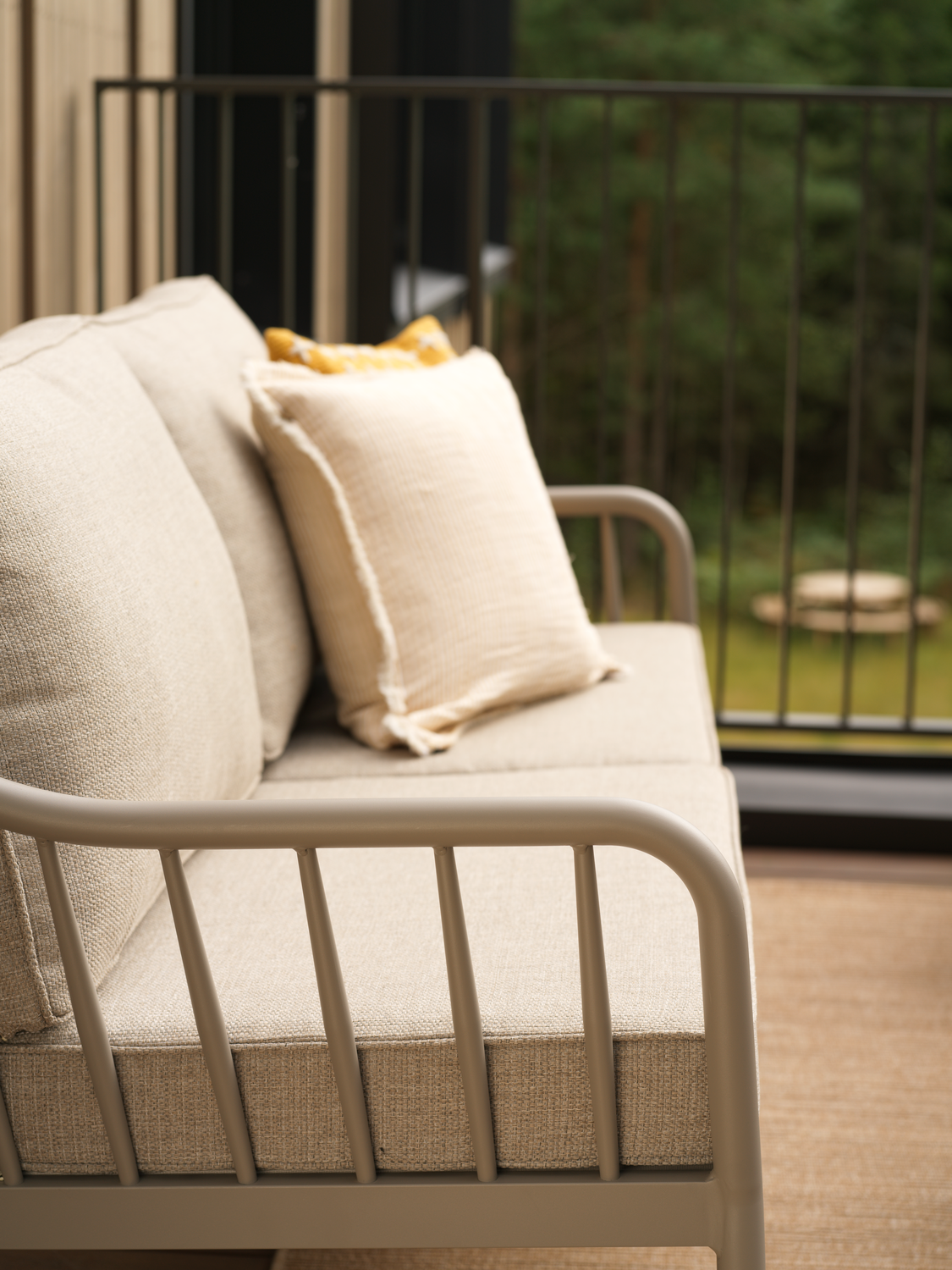 Coleville 2,5-seters sofa Khaki/Burlap Beige