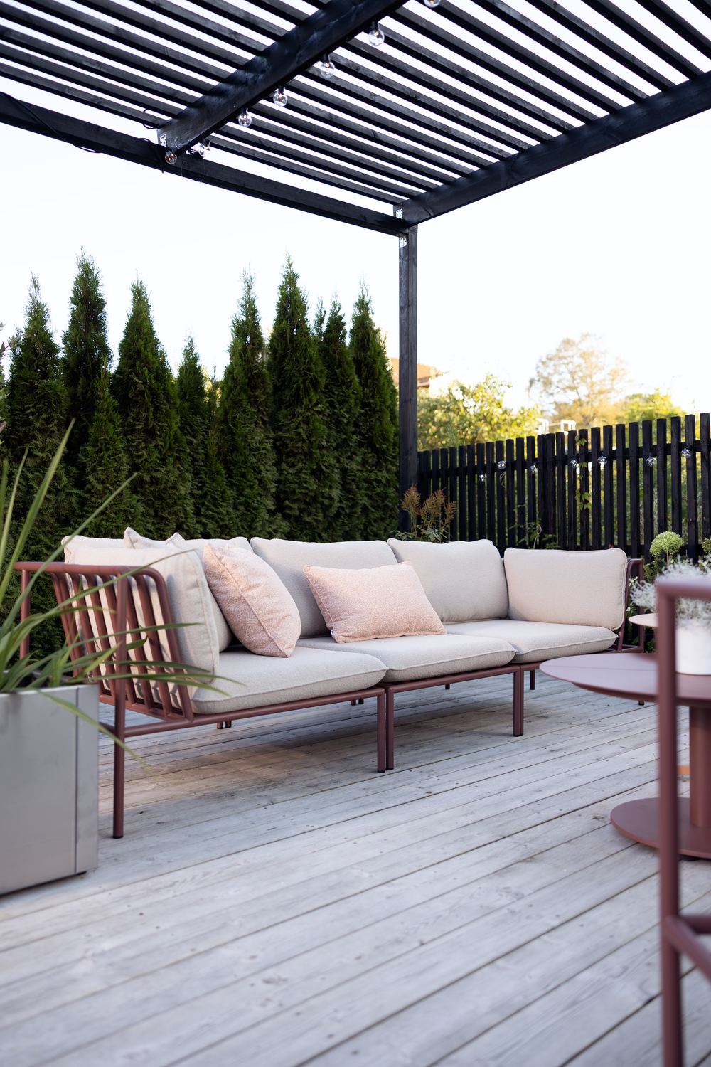 Collier hjørne Zin Red/Teddy Beige