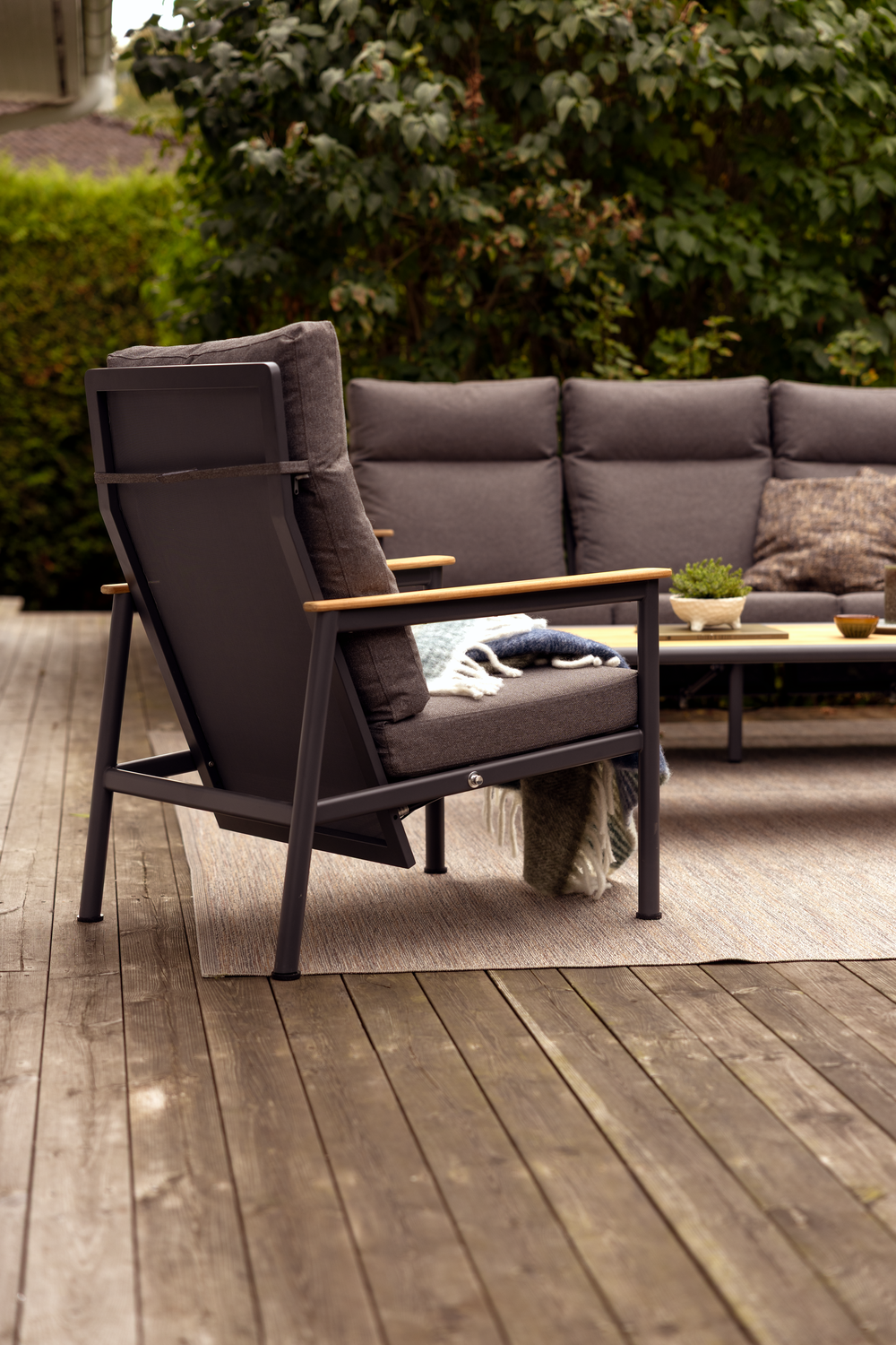 Gordon lenestol Antracit/Soft Dawn