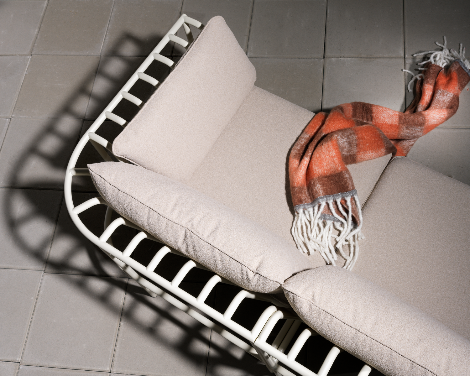 Collier hjørne Pearl White/Teddy Beige