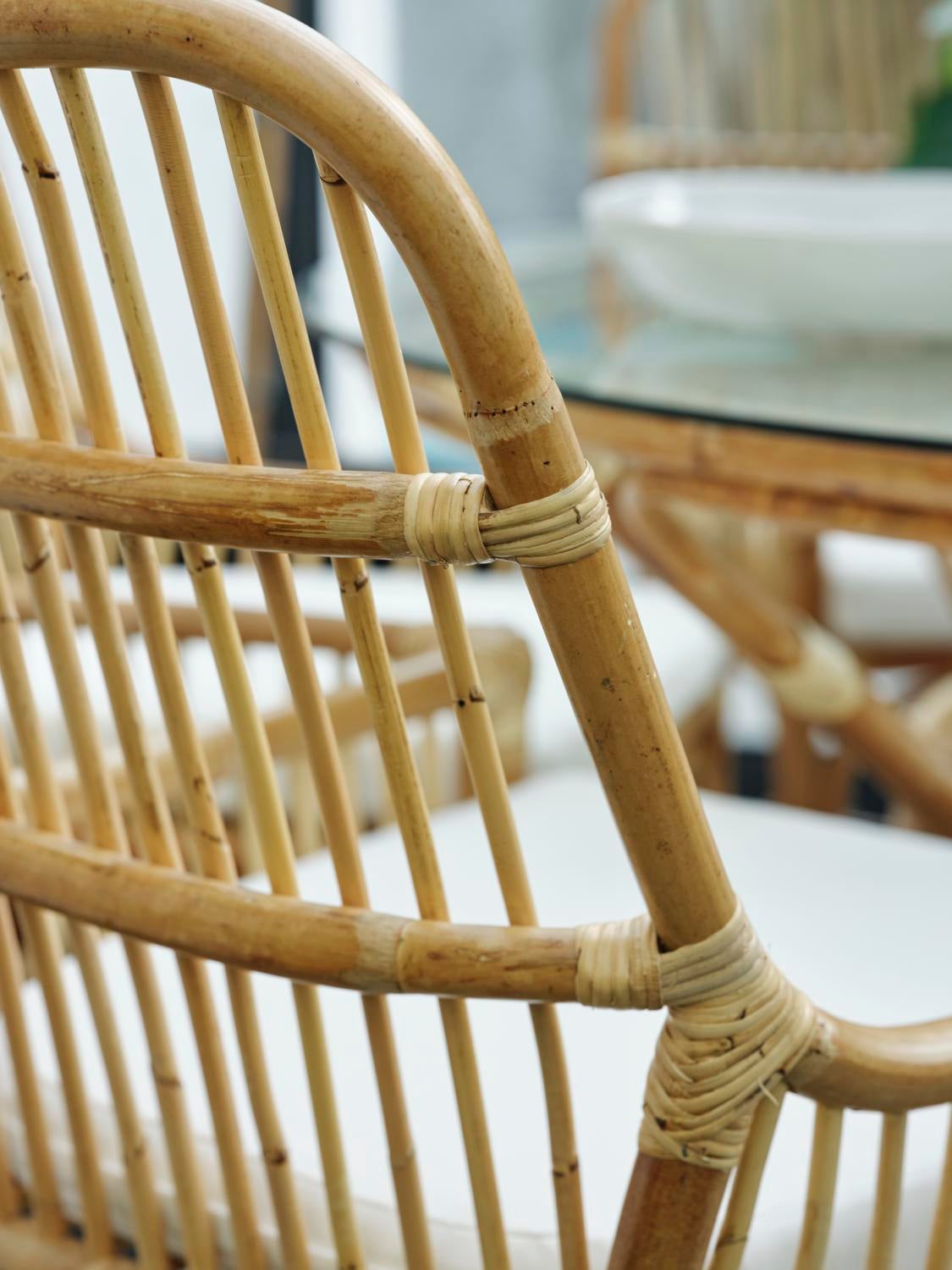 Vallda spisestol  Natural colored/white