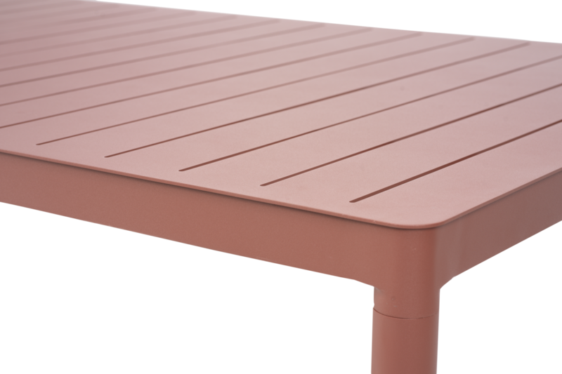 Bigby spisebord Zin Red