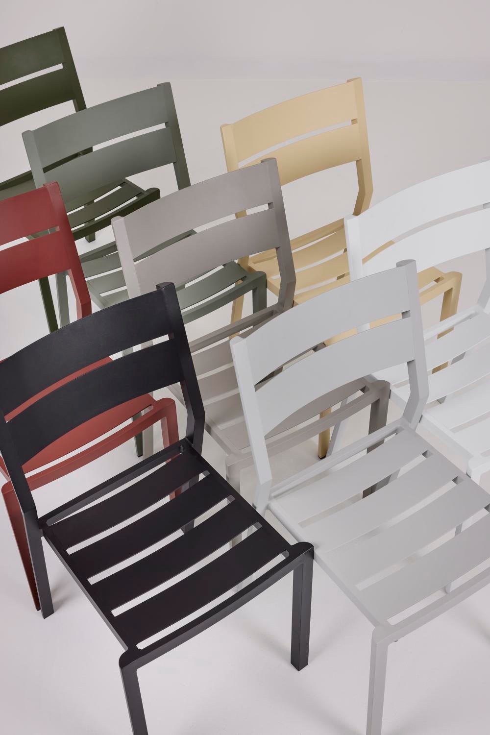 Delia spisestol  Light Grey