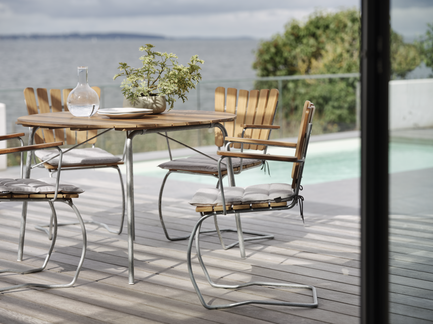 56:an spisebord Galvad/teak