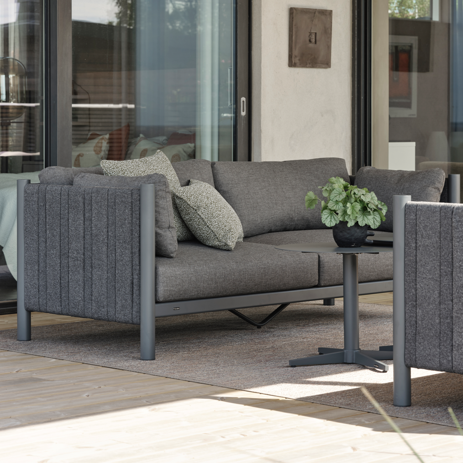 94142 Brad sofa Mill coffee table Anthracite I original_94142_External Use.png