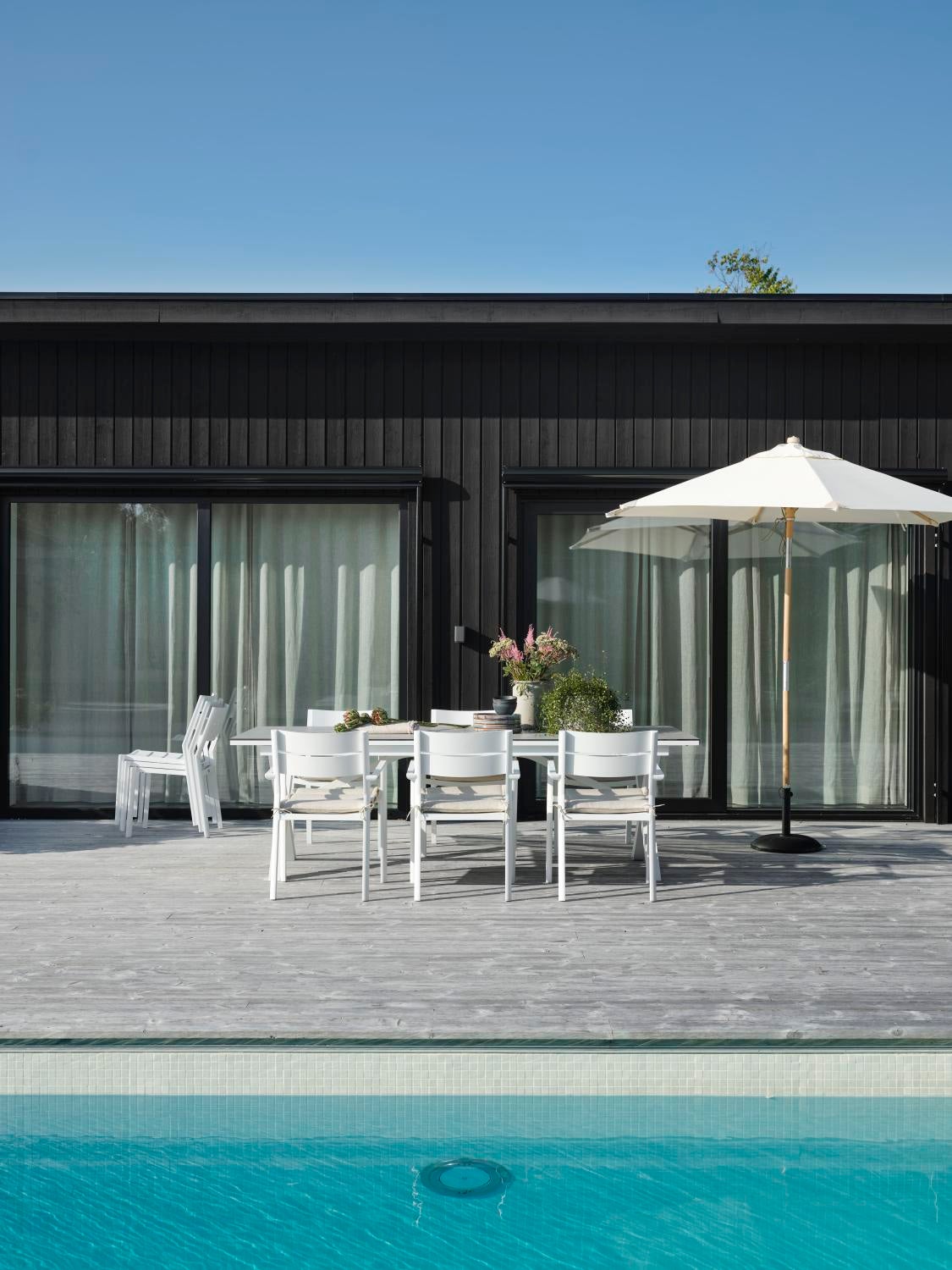 Delia stol med armlener Hvit