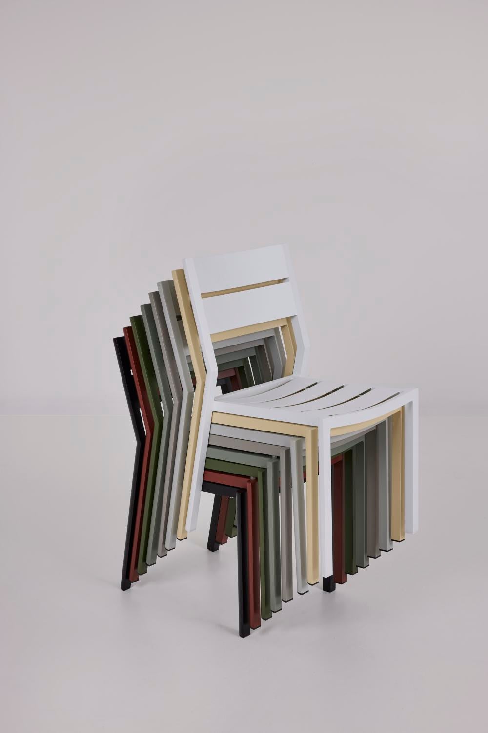 Delia spisestol  Light Grey