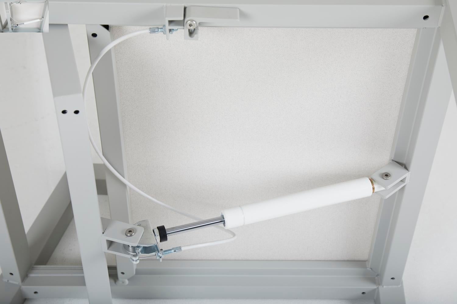 Newfort posisjonsstol Light Grey/Off-White