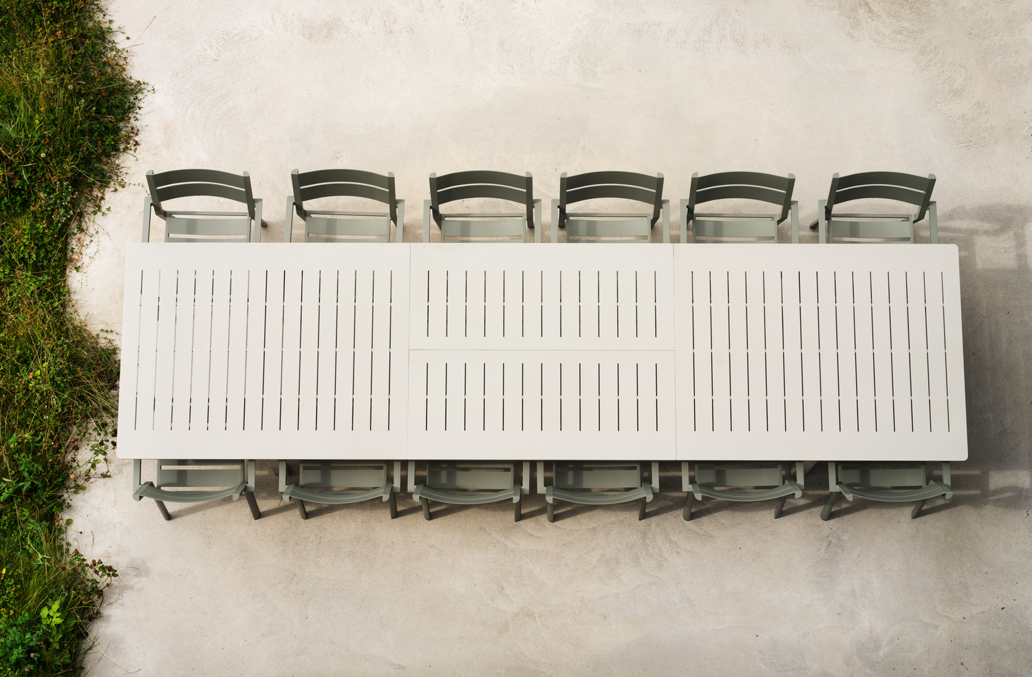 Delia stol med armlener Dusty Green