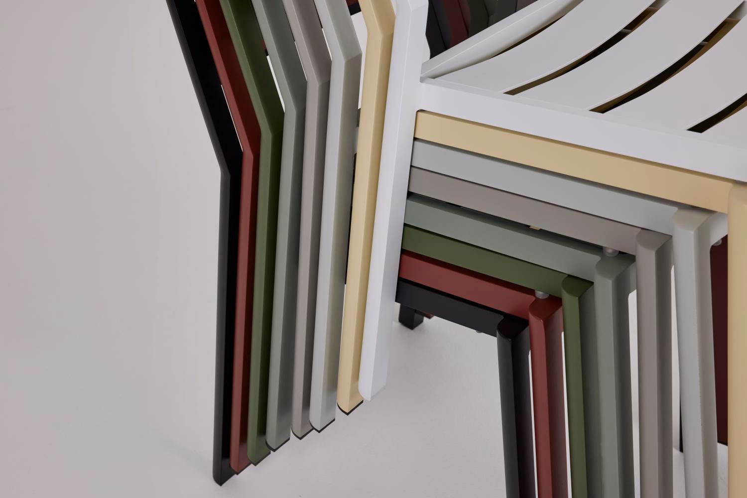 Delia spisestol  Light Grey