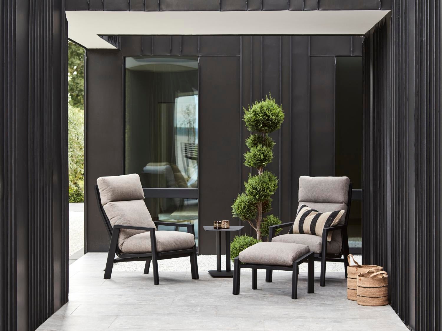 Slide sidebord Svart