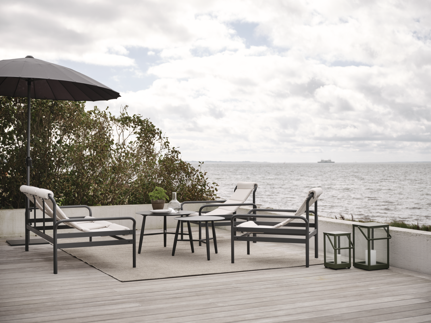 Vannes sofabord Svart