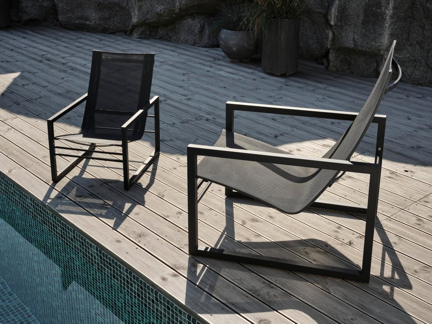 Vevi barnestol Svart/Antracit