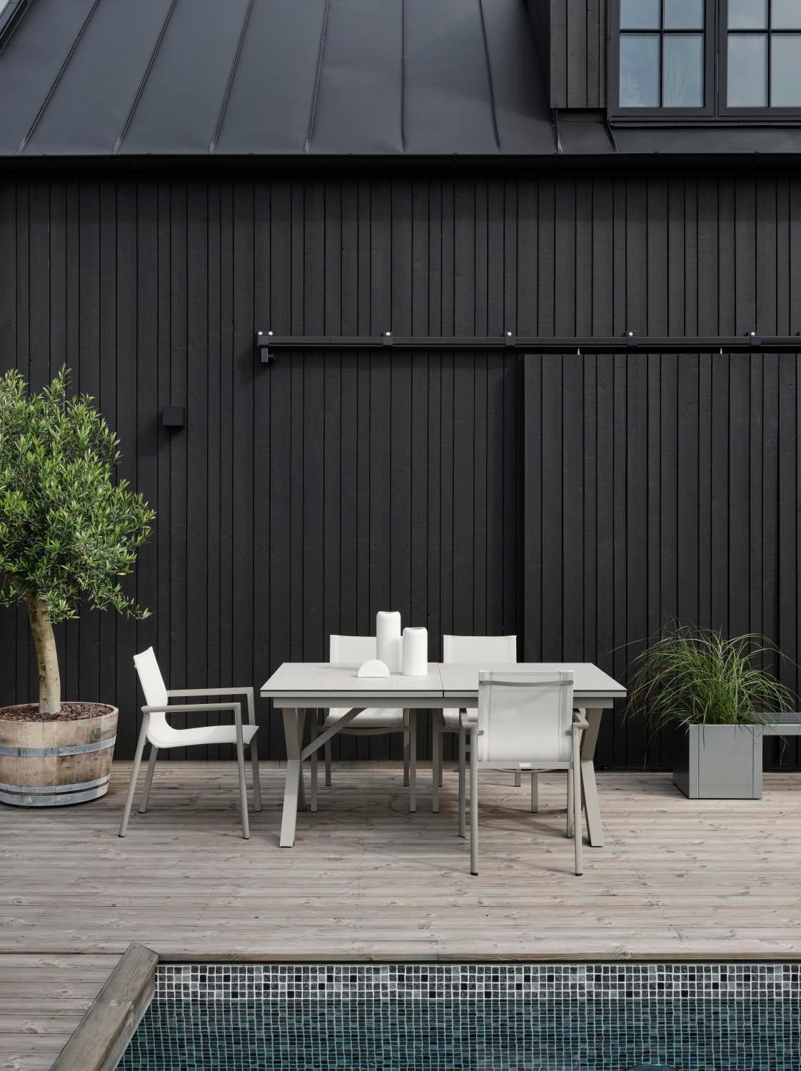 Delia stol med armlener Khaki/Off-white