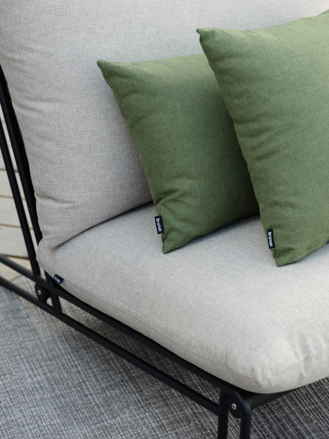 Blixt loungestol Black/Cley beige